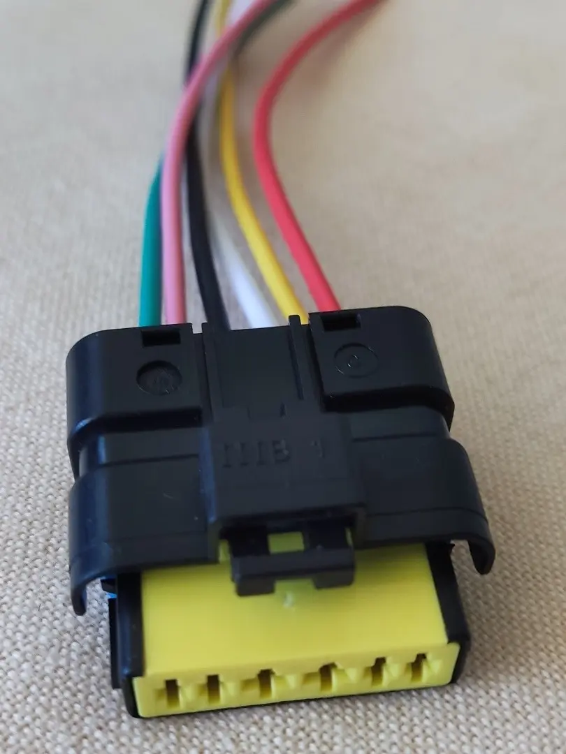 CONECTOR BOBINA P-307 2.0 16V, P-408, XSARA PICASSO, EXPERT, C-4 2.0 (6 cont) GENERICO
